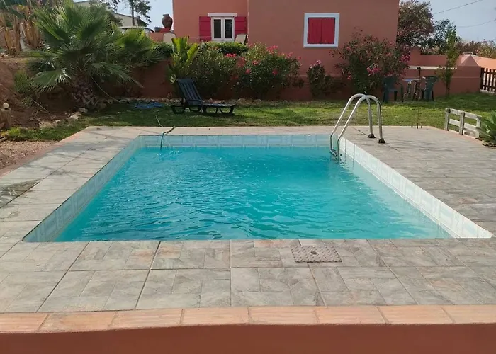 Pensjonat Casa Da Oliveira - 2 Bedrooms In 3*