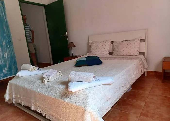 Casa Da Oliveira - 2 Bedrooms In 3*